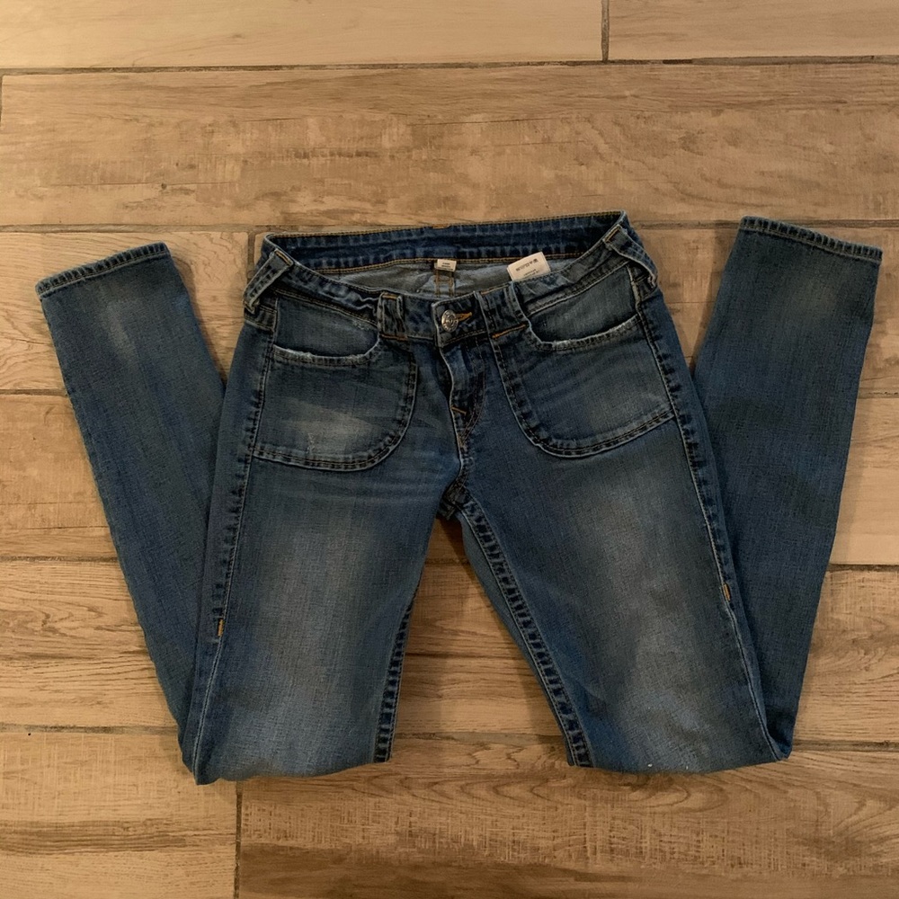 True Religion “Skinny Concept” 28